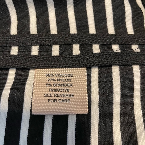 NWT Never worn Philosopy Blazer SZ Medium - Picture 8 of 8